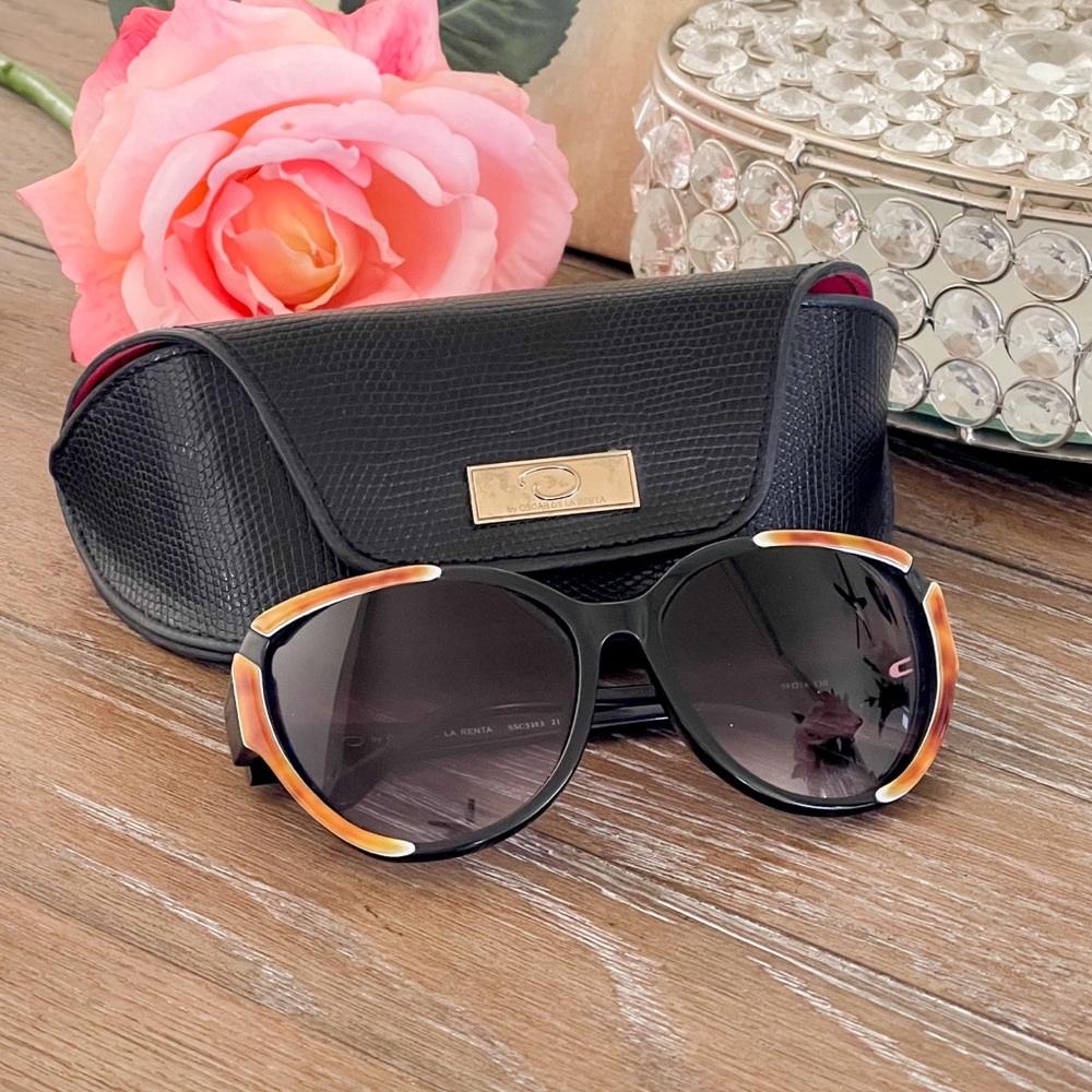 By OSCAR DE LA RENTA Sunglasses - Picture 2 of 5